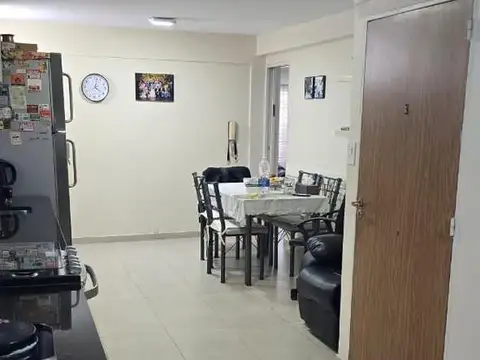 Departamento 5 ambientes con 2 baños