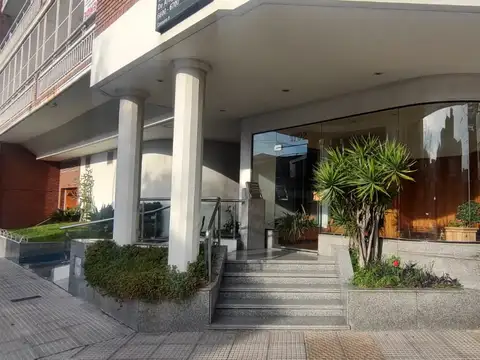 lisandro de la torre 1700, Piso 4