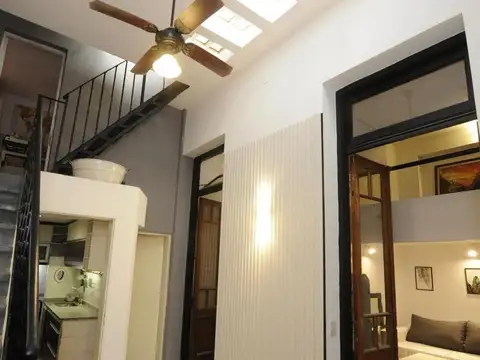 Depto Tipo Casa 4 ambientes con 2 baños