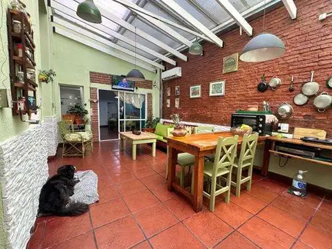 VENTA PH 4 AMBIENTES EN BOEDO LUZ/TERRAZA