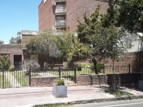 MARTIN RODRIGUEZ 1100