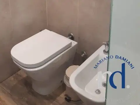 Casa 3 Dormitorios con Pileta en Alquiler Temporario en Pinamar Barrio La Herradura