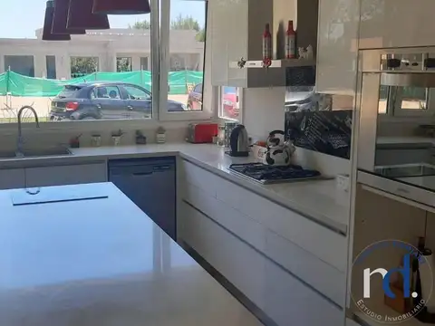 Casa en Alquiler Temporal al Oeste