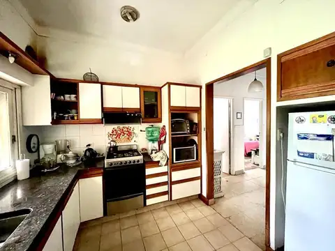 Casa en Venta en Castelar, USD 170.000