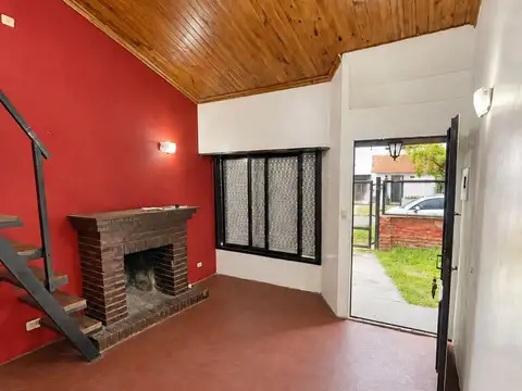Casa en Venta en Longchamps, USD 49.000