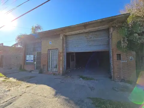 Local en San Antonio de Padua