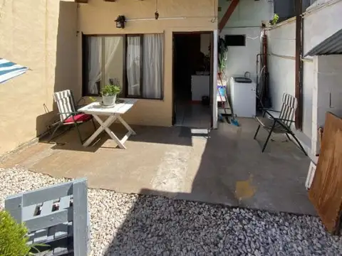 Depto Tipo Casa en Venta en Castelar Norte, USD 58.000