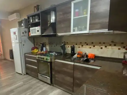 Casa en Venta en Jose Leon Suarez, USD 145.000