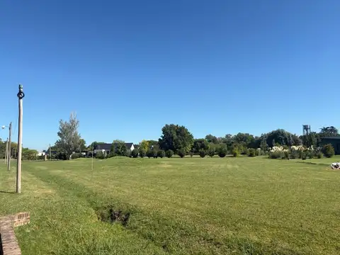 Lote/terreno 3026m2 en venta en Country Club Los Cerrillos, Manzanares, Pilar