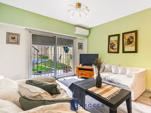 Depto Tipo Casa en Venta de 3 ambientes