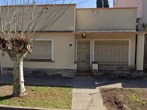 Venta Casa 4 amb Villa Ballester jardín parrilla