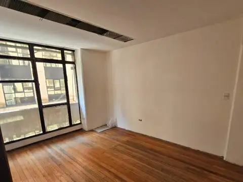 Oficina en Venta en Monserrat, USD 115.000