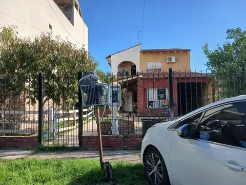 CASA EN VENTA EN GONZALEZ CATAN