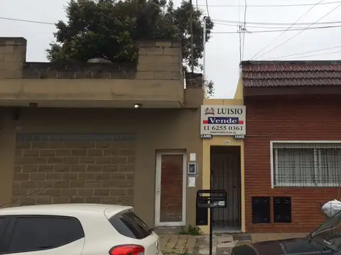 Ph - Alquiler - Argentina, Tres de Febrero - CARLOS ECHAGÜE 800