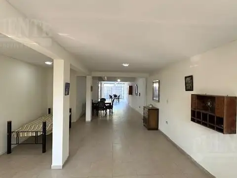 Local - Banfield Oeste