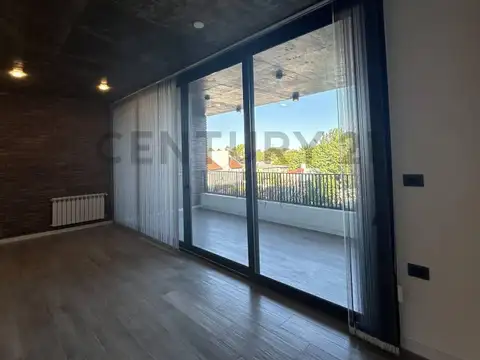 Departamento en Alquiler de 3 dormitorios