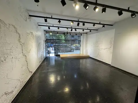 Local en Venta en Recoleta, $ 6.800.000