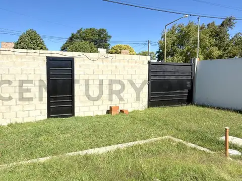 Terreno en Venta 27,50  mts Fondo