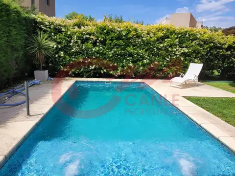 Casa en Venta de 5 dormitorios