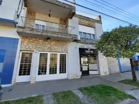 Venta Casa de 6 ambientes, escucho ofertas!