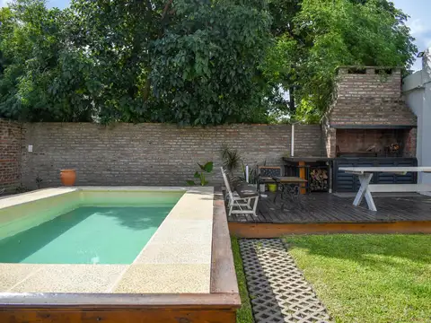 Casa 4 ambientes con 1 baño