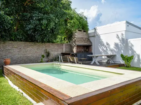 Casa en Venta en Alberdi, USD 159.000