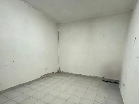 Casa 4 dormitorios y cochera en venta