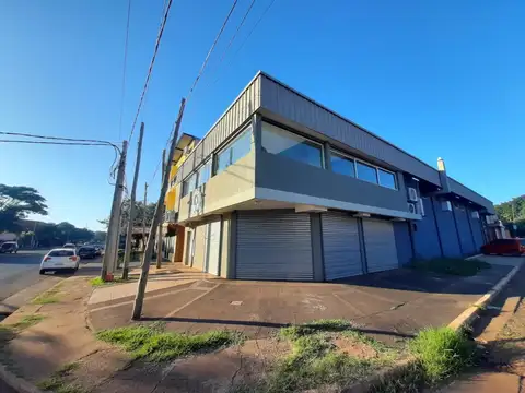 Impecable Local Comercial con Panadería lista p/ trabajar