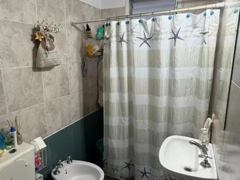 Depto Tipo Casa 4 ambientes con 3 baños