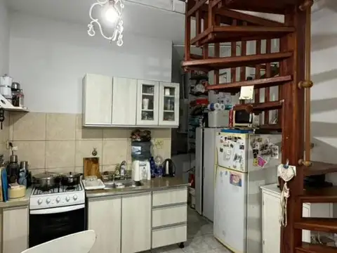 Depto Tipo Casa en Venta de 4 ambientes