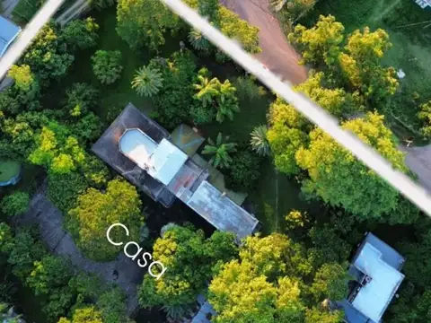 Casa 8 ambientes con 4 baños
