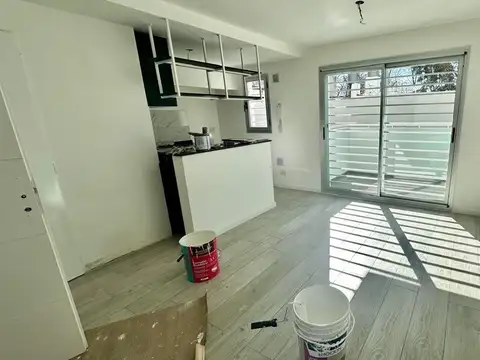 SE ALQUILA MONOAMBIENTE CON BALCON VILLA RAFFO
