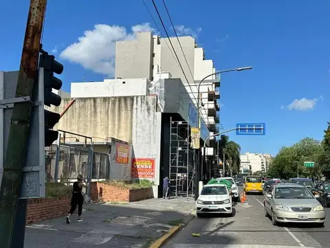 TIERRAAAAAAAAAAAAA A LA VISTA - Importante parcela 882 m2