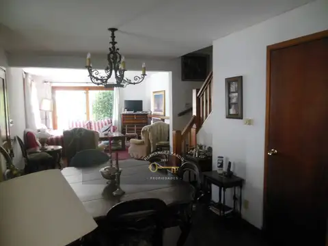 Depto Tipo Casa 4 ambientes con 3 baños