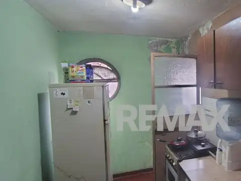 Departamento 6 ambientes con 1 baño