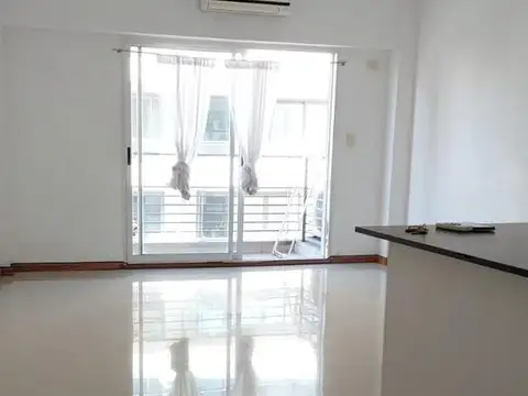 Monoambiente con balcón en  Caballito en alquiler temporario