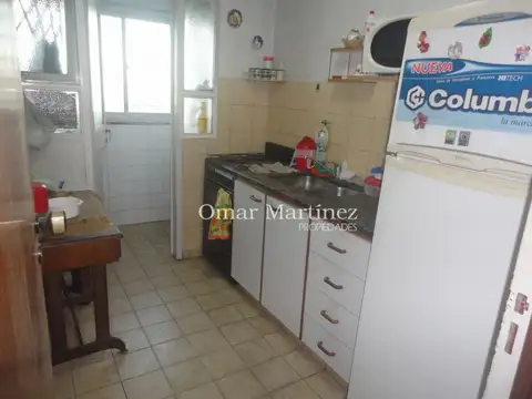 Cavassa 2600, Piso 4