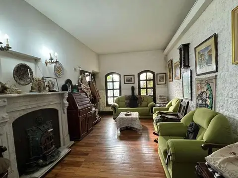 Casa en Venta en Rafael Calzada, USD 200.000