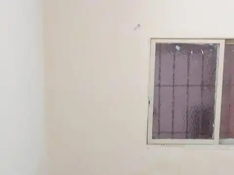 El Talar  hermosa esquina ideal locales  a una mts de Av Lib