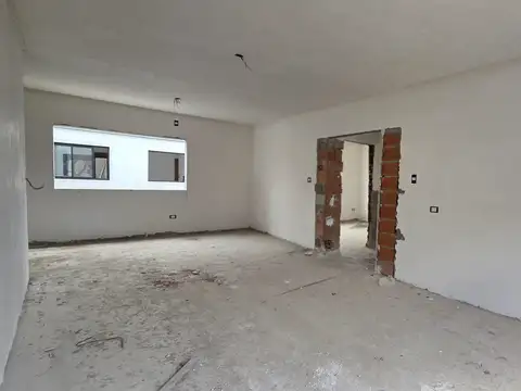 Casa 3 ambientes con 1 baño
