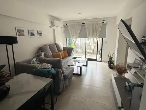 RAMON FALCON 6400, Piso 7