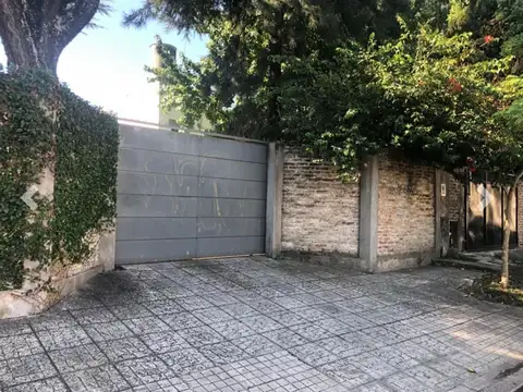 Inmejorable terreno a la venta en zona residencial de Ituzaingó Norte