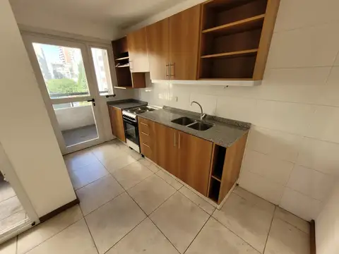 Departamento en Alquiler en Flores, $ 700.000