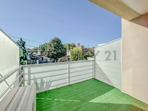 Julio Argentino Roca 100, Piso 1