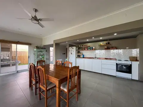 VENTA Casa 2 dormitorios. Monje, San Jerónimo