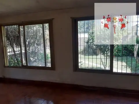 Casa en Alquiler en Villa Luzuriaga, $ 750.000