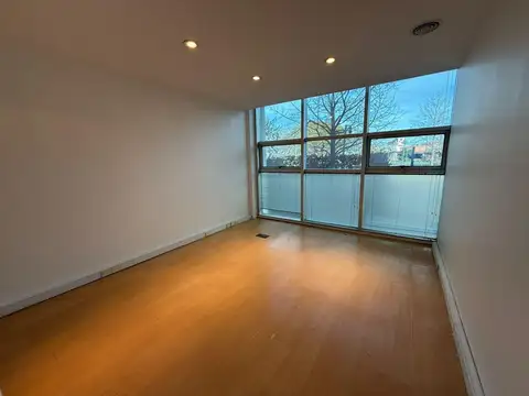 Oficina en alquiler en Skyglass 1 Ayres Vila Pilar