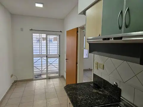 Departamento en Alquiler en Villa Luro, $ 800.000