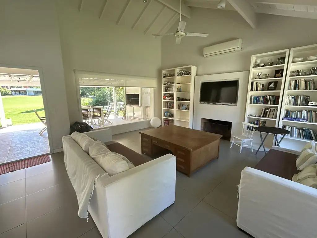 Casa en Venta en Country Club Los Cardales