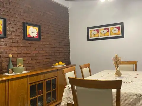 Depto Tipo Casa en Venta 23 años